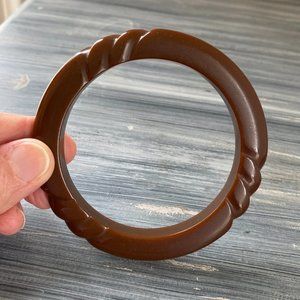 Dark brown bakelite carved bangle bracelet